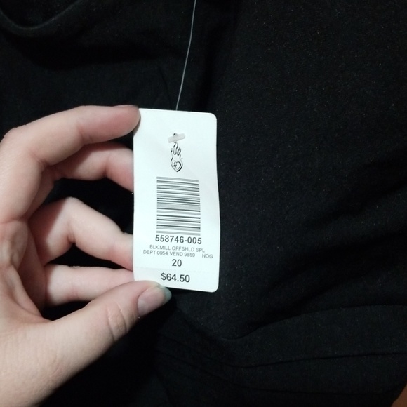 Dress - Picture 6 of 7